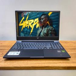 Notebook HP Victus Ryzen 7 7445hs 16GB DDR5 512 Gb RTX4050 15.6 Pulgadas Windows